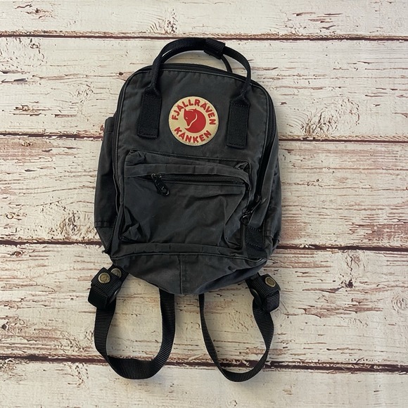 Fjallraven Kanken Backpack Mini Classic Charcoal Outdoors Waxed Canvas Tote - Picture 1 of 7